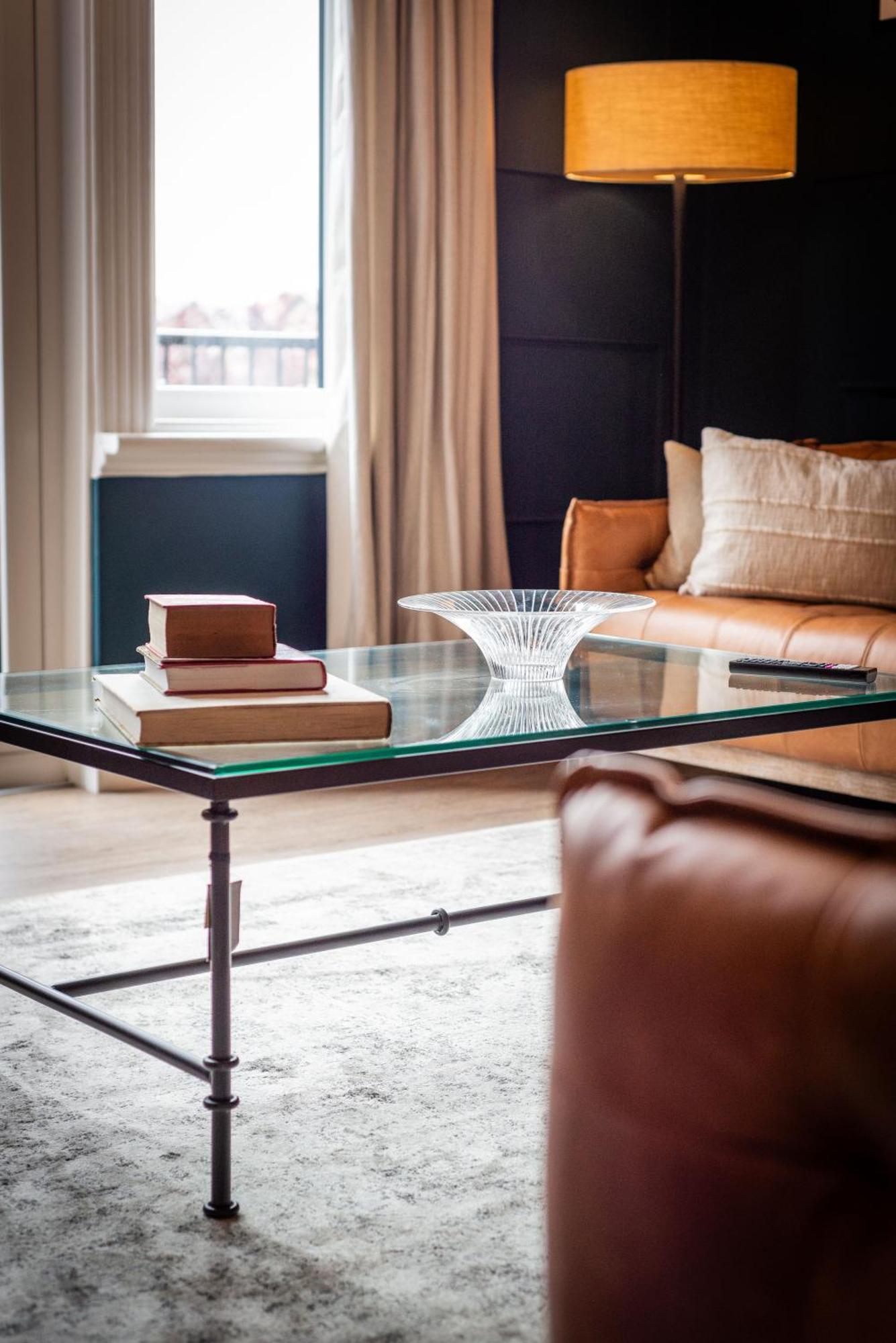 2 The Quadrant Luxury Apartments - Хойлейк Екстериор снимка