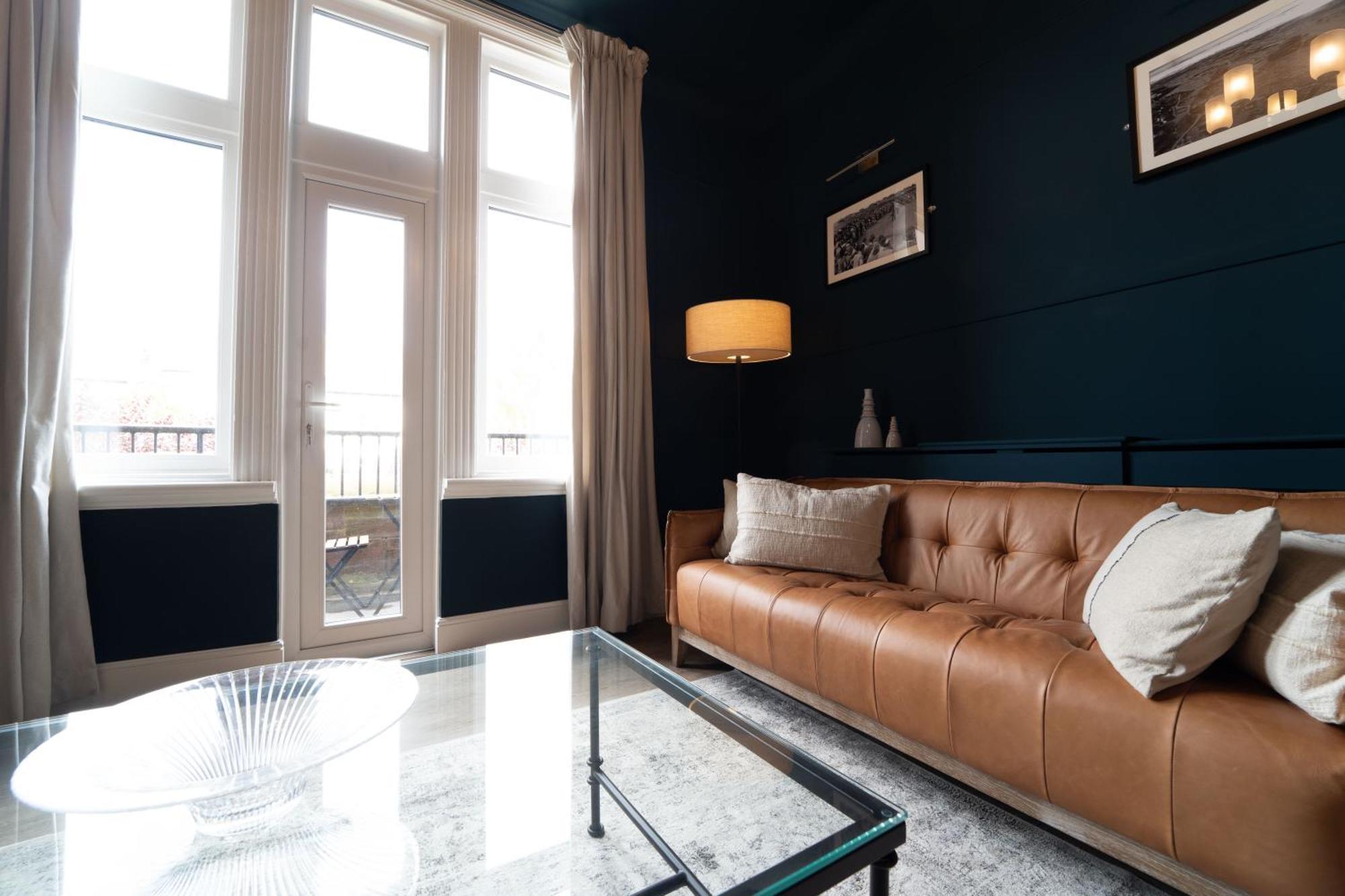 2 The Quadrant Luxury Apartments - Хойлейк Екстериор снимка